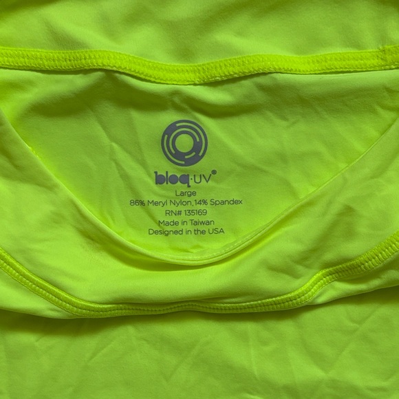 Neon Yellow BloqUV UPF Crop Shirt - Picture 2 of 3
